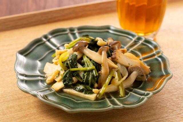 きのことほうれん草の和風マリネ